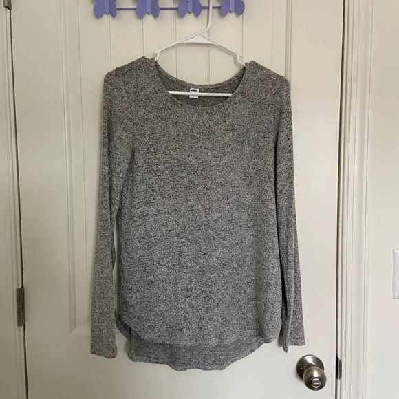 NWOT | Old Navy women’s gray soft knit long sleeve top — small - Picture 1 of 6